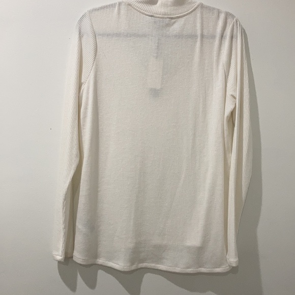 NWT Calvin Klein Jeans ribbed long sleeve tshirt with crew neck cutout - Picture 3 of 4